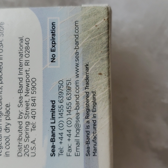 •Sea Band one pair Child  Acupressure Wrist Band - Picture 6 of 6